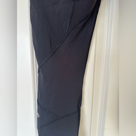 Lululemon leggings NWOT - Picture 5 of 6